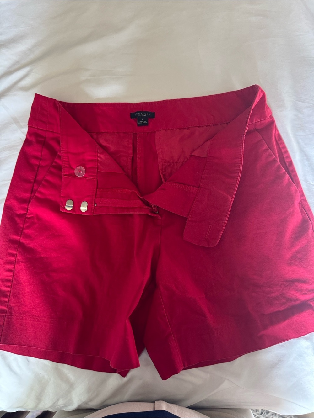 Ann Taylor Bright Red Women's Bermuda Shorts
